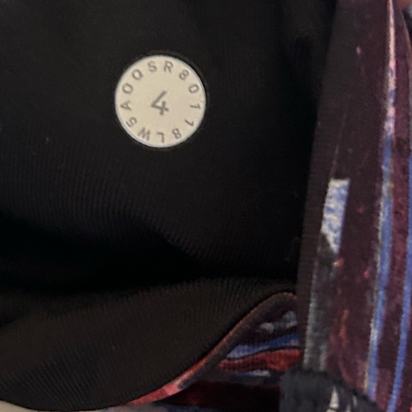 Lululemon Train Times 7/8 Pant 25" Hinshu Alpine White Multi Black Mesh Sz4 - Picture 6 of 6